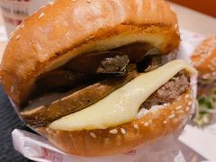 波特菇牛肉特堡-The Habit Burger Grill 哈比特汉堡(复兴soho店)