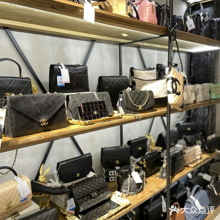 入手Lv绝版中古 河蚌包