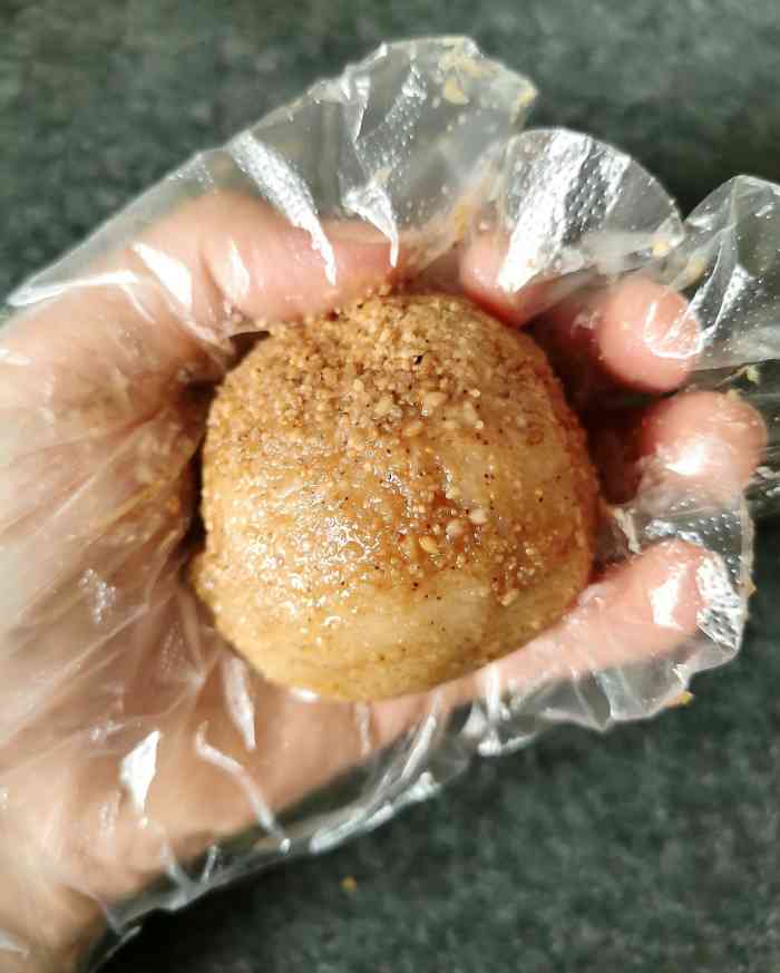 米文军小豆糕-"想吃甜窝窝,冬天没有卖的,奶奶说要再等一.