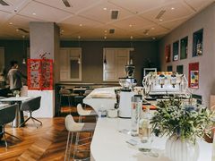 -潮一不贰·法式甜品·生日蛋糕·西式简餐(外滩店)