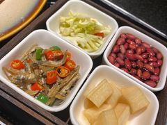 冷菜四拼-荣记火锅(青悦城店)