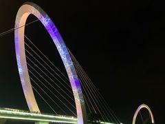 -南京眼步行桥