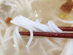 -桥香园云南过桥米线(金马碧鸡店)