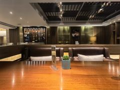 -广州中心皇冠假日酒店·汇点大堂吧