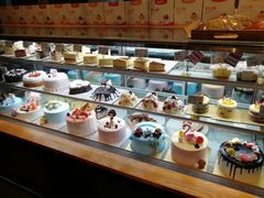 -焙丽拾光(麦凯乐直营店)