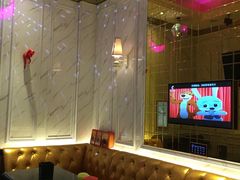 -皇马纯KTV·量贩·聚会(民治店)