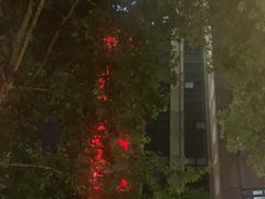 -吴山路夜市