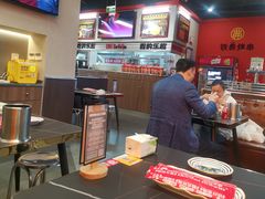 -许哥东北烧烤·铁丳烤串·宫后夹肉(繁花中心店)