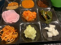 -烤路里·韩国品质自助烤肉(石路天虹4号店)