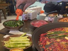 -黄潇洒老火锅(九眼桥宏济巷店)