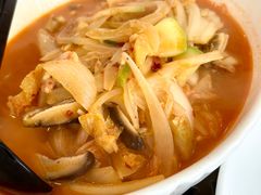 辣海鲜面-桃园中华料理炸酱面(燕儿岛路店)