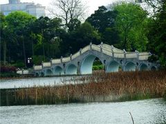 -雀儿山公园