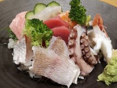 杂锦鱼生饭-希望日本料理(保利香槟花园店)