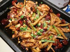 -鱼乐圈烤鱼餐厅(富尔沃·财富街店)