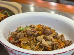 -六合居·明厨亮灶餐厅(成双大道店)
