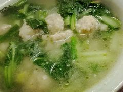 小白菜汆丸子-哈哈快餐