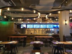 大堂-造精酿餐厅