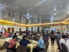 -红旗山庄(圭峰山店)