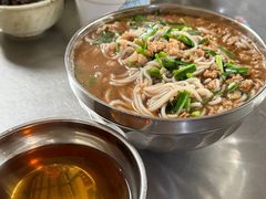 -正宗杨记普洱酸醋米线(总店)