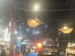 -破瓦寒窑·地摊烤羊排