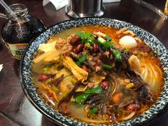 -粉家柳州螺蛳粉(杨宅路店)