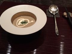 蘑菇汤-Ginza Onodera铁板烧(外滩十八号店)