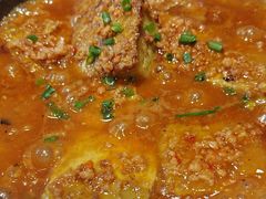 -帅巴人舅母子腊蹄民俗村