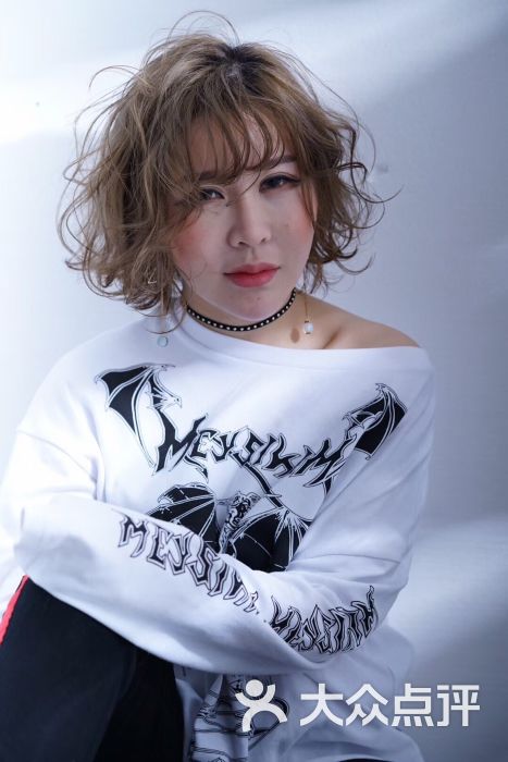 茉诗护肤造型短发图片 - 第9张