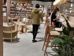 -漓江书院(三祺广场店)