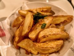 -食间牛排(重庆路万达店)
