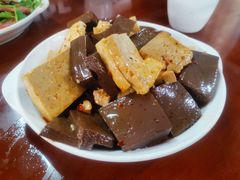 卤鸭血豆腐-东京包子楼(政七街店)