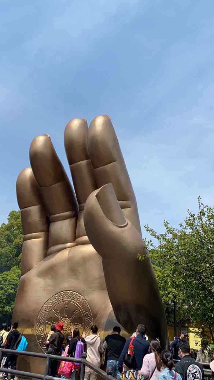 灵山胜境-"上海开车过去的,灵山大佛就在拈花湾的旁边.