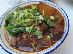 -CowCow其其·牛杂咖啡公司(六运店)