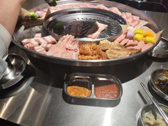 -哈哈碳都·牛肋条无限自助烤肉(宝龙店)
