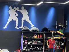 -成杰格斗·拳击·柔术·防身术(建设路店)