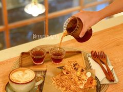 -C.Y Cafe