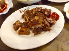 -老鼎万春卤菜(鹭湖宫8区店)