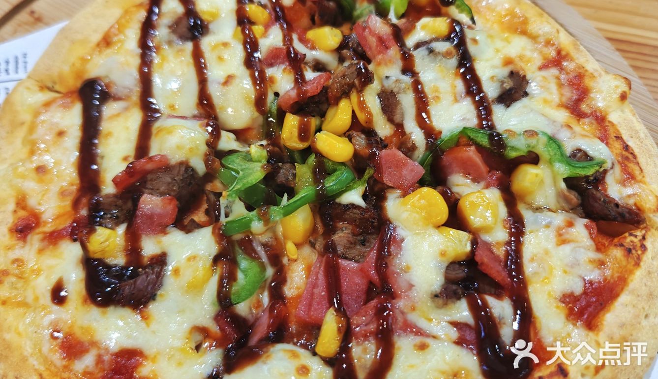 经常点外卖 第1次来店里🍕吃新鲜热乎的
