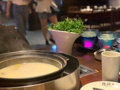 -捞神煲汤火锅(湖滨商业街店)