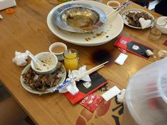 -鲁小三·大骨自助(金山总店)