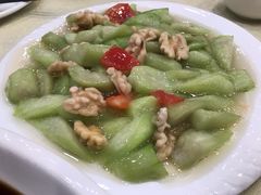 桃仁丝瓜-奥华餐厅·老张记(台基厂店)