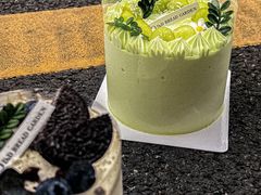 -顶东面包花园·生日蛋糕(世博店)
