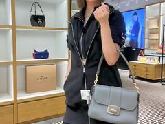 -首创奥特莱斯(西安店)
