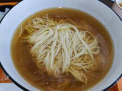 -百年老字号·观振兴蟹黄面·三虾面·苏式面(观前街富仁坊巷店)