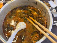 -丽丽三鲜螺蛳粉(田林路店)