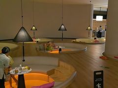 -涨巢·潮玩水疗局