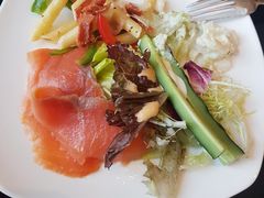 -上海漕河泾万丽酒店