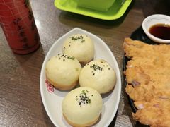 -玖鲜小笼(中山广场店)