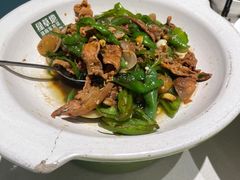 绿草地辣椒炒肉-绿草地·湘菜(芙蓉天街店)