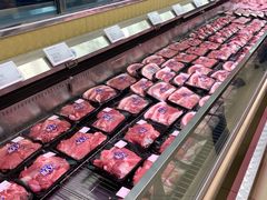 -盒马X会员店(王府井奥莱UP TOWN店)